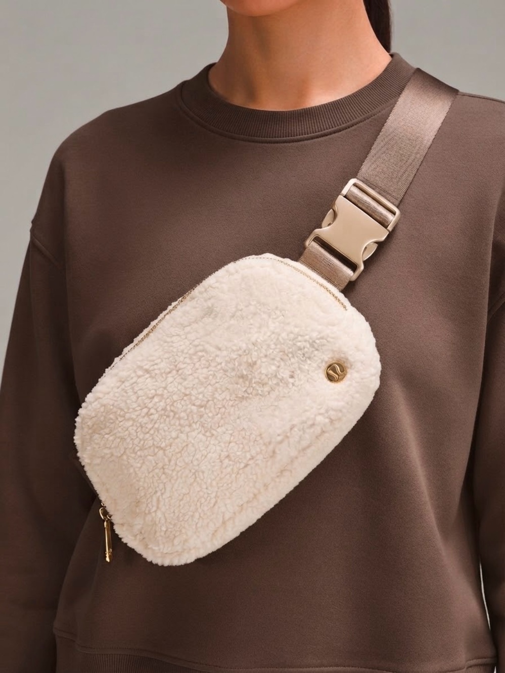 Lululemon Everywhere Belt Bag Fleece * White Opal / Gold Hardware